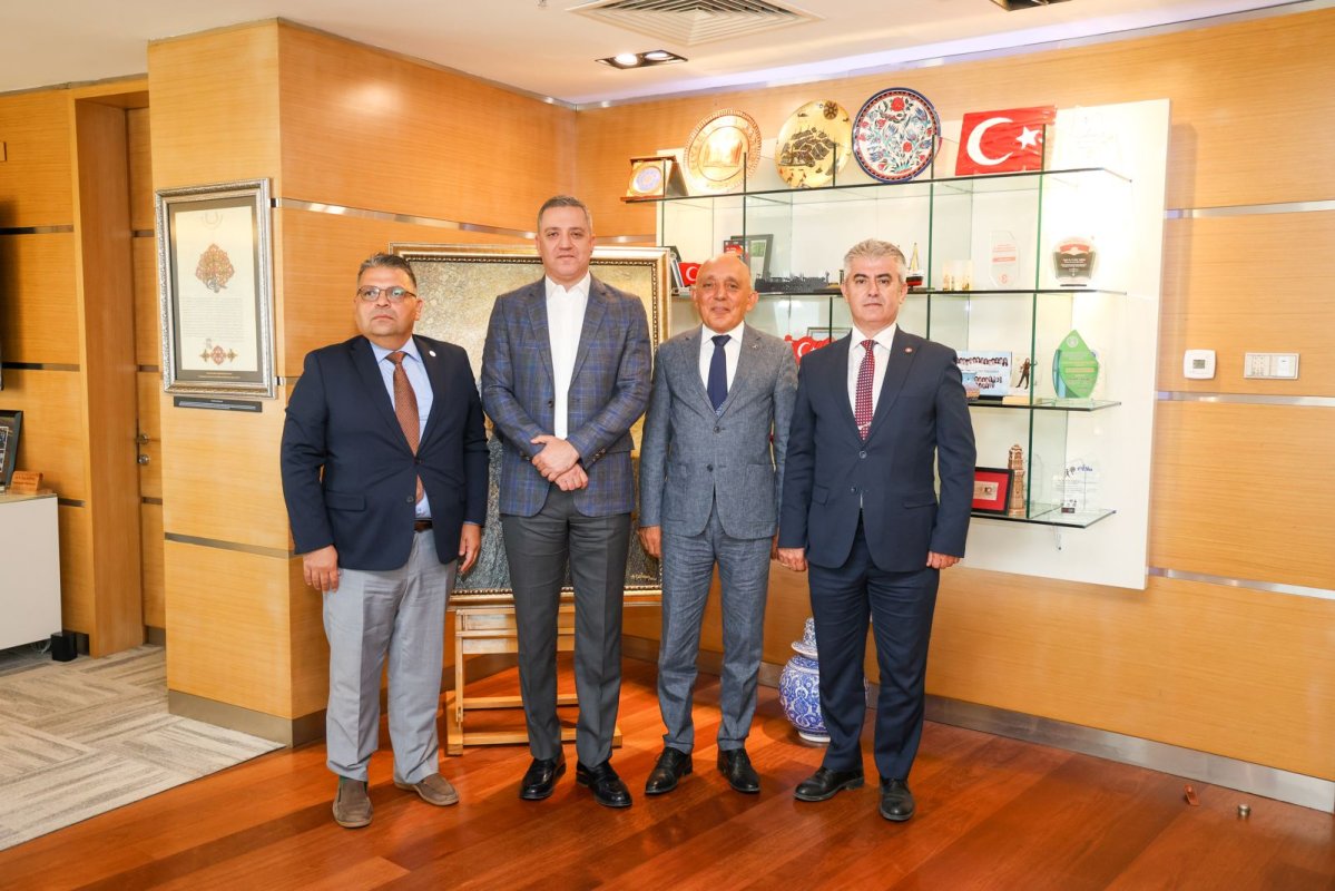 Erinç Sağkan, Eskişehir Barosu ve Türkiye Bilişim Derneği Temsilcileriyle Bir Araya Geldi